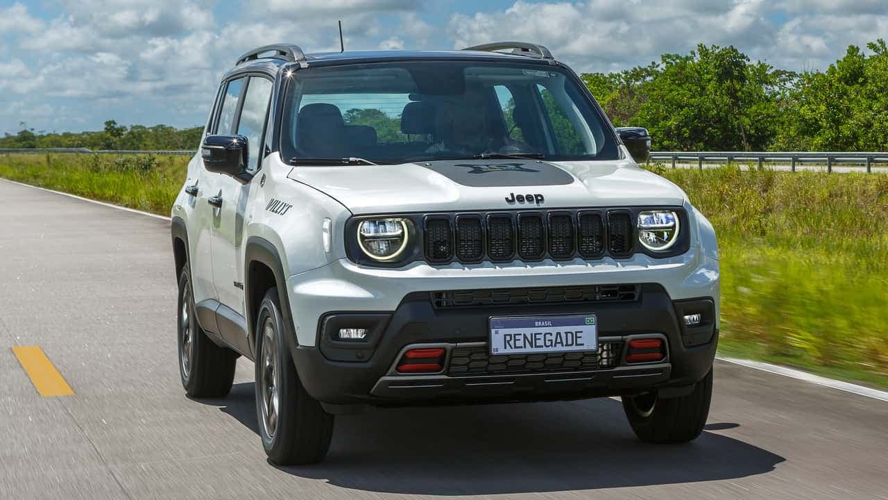 O **Jeep Renegade** híbrido em **2026**: a robustez encontra a economia para o seu dia a dia