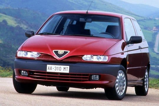 Foto do Alfa Romeo 145