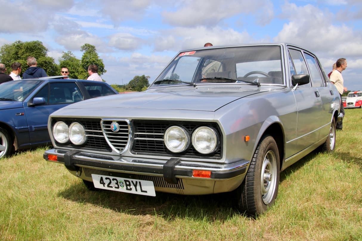 Foto do Alfa Romeo 2300