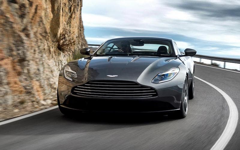 Foto do Aston Martin DB11