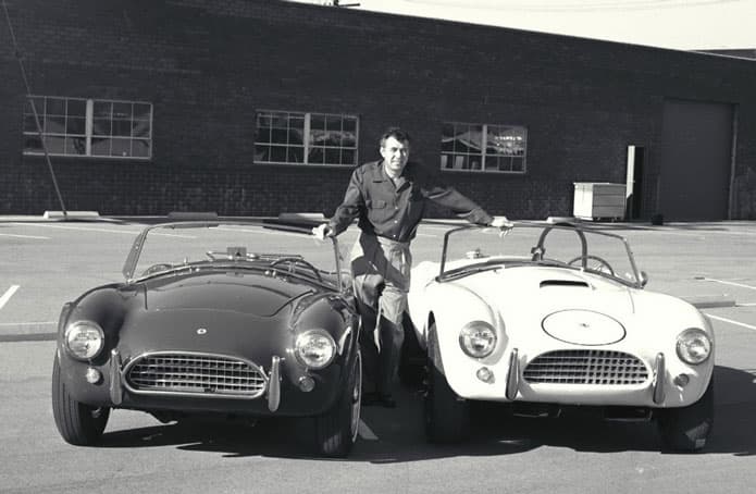 A Lição do Shelby: Por Que o Seu 'Pneu Comum' É a Base de Tudo